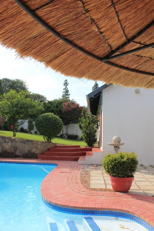 Mizizi House Of Sandton B & B Johannesburg Ngoại thất bức ảnh
