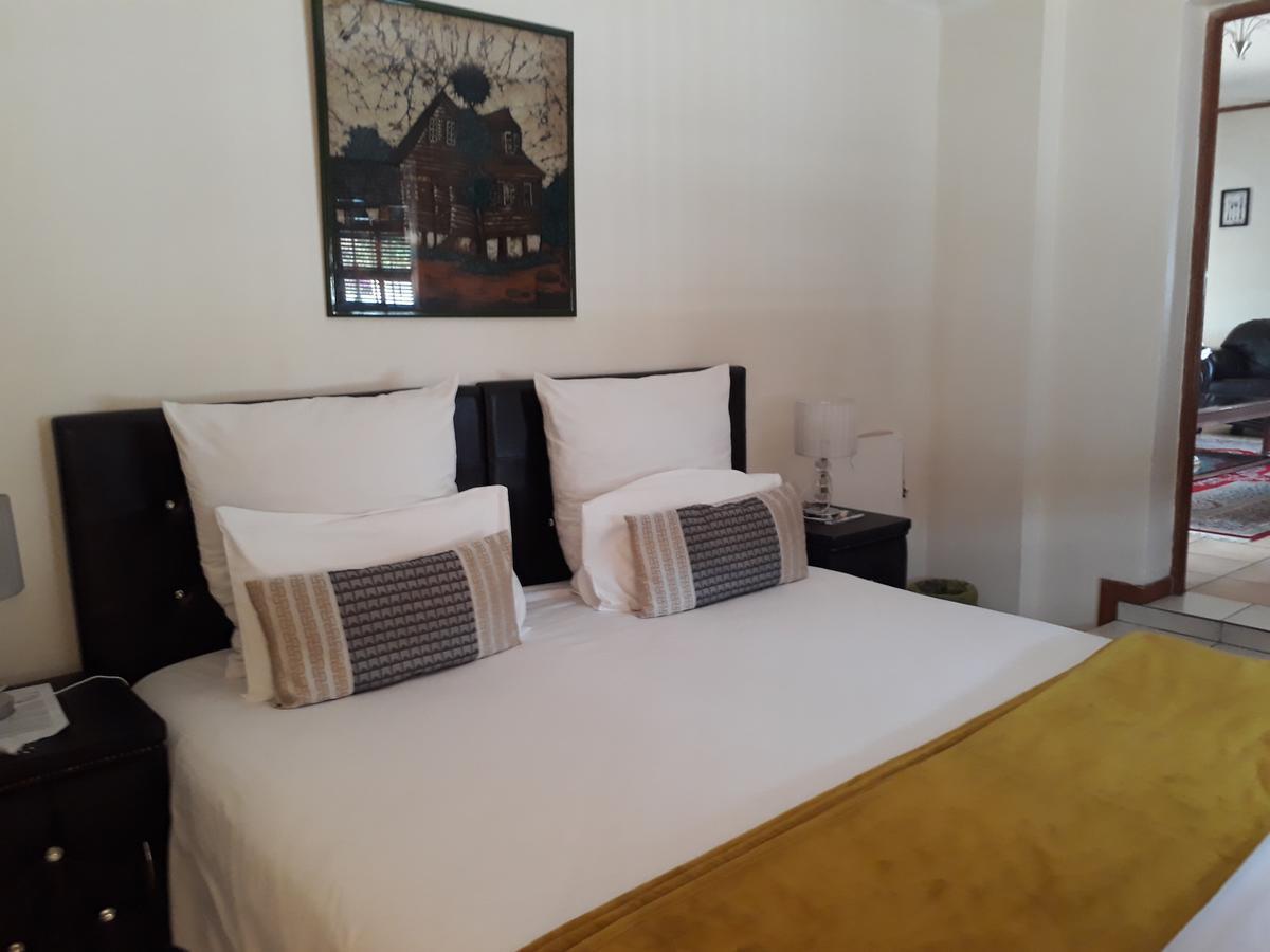 Mizizi House Of Sandton B & B Johannesburg Ngoại thất bức ảnh